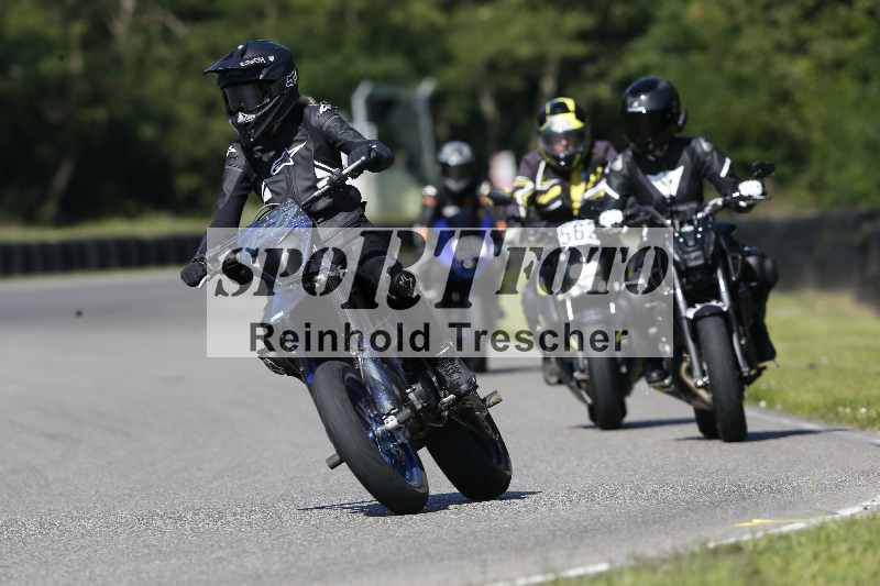 /43 08.08.2025 Discover the Bike ADR/Bike 1 gruen/450